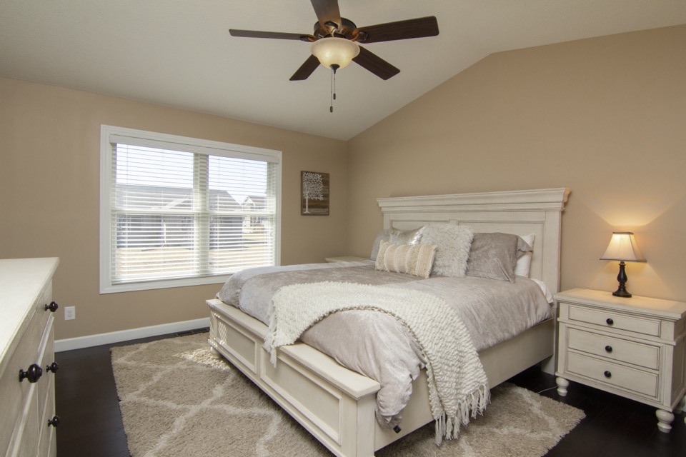 mainrealestate36