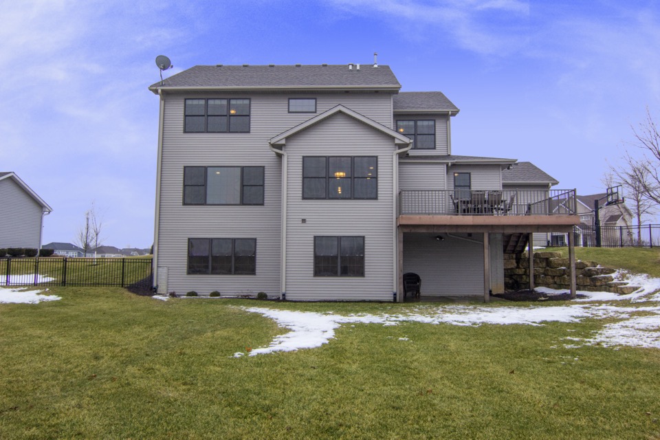 mainrealestate39