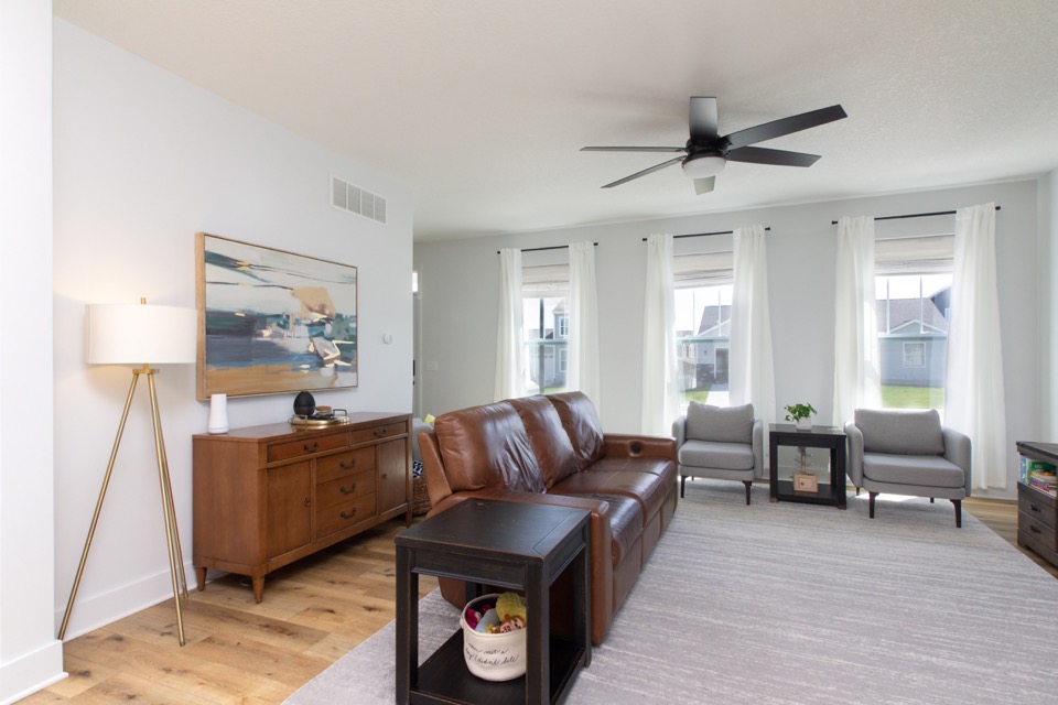 mainrealestate8